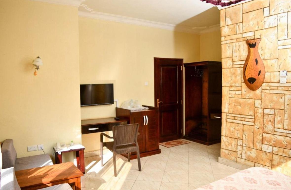Country Lake Resort Garuga Entebbe Exterior photo