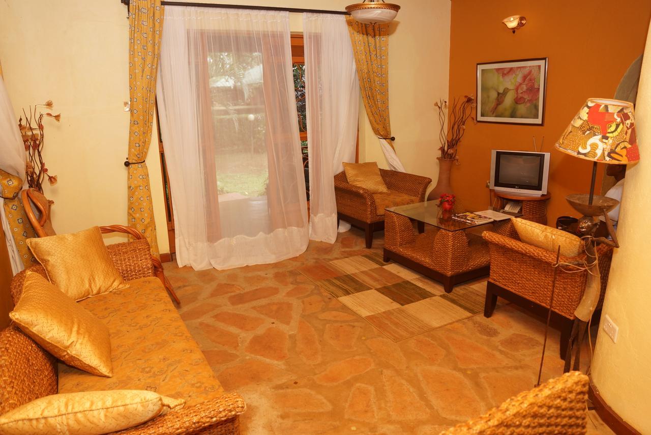 Country Lake Resort Garuga Entebbe Exterior photo